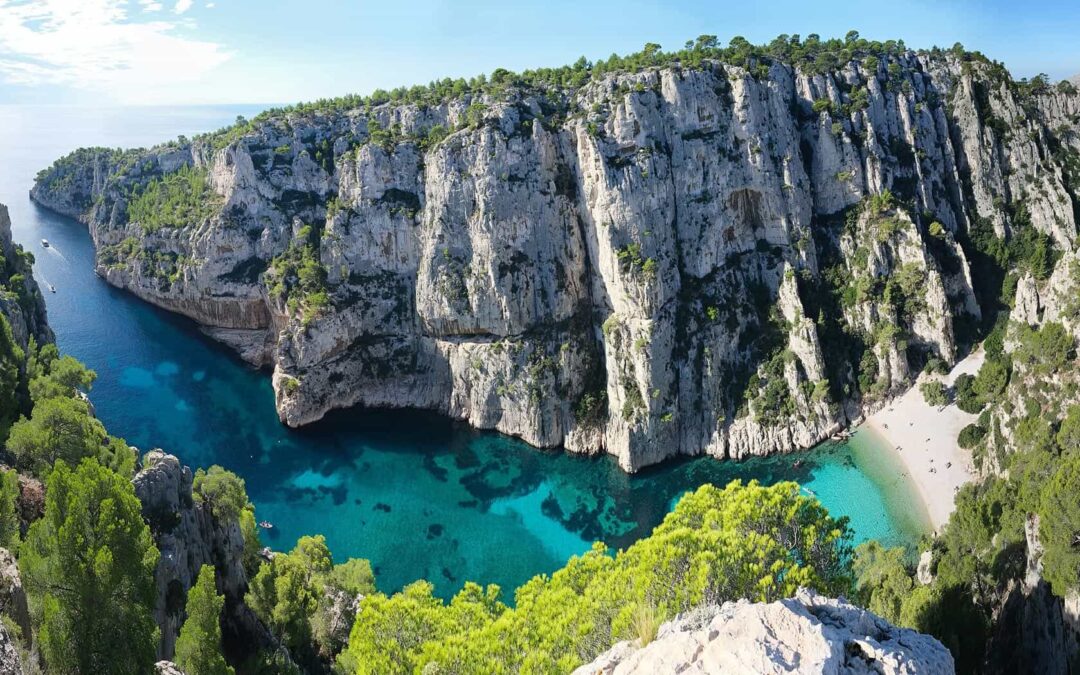 Balade dans les calanques entre Marseille et Cassis, une immersion en Méditerranée sauvage